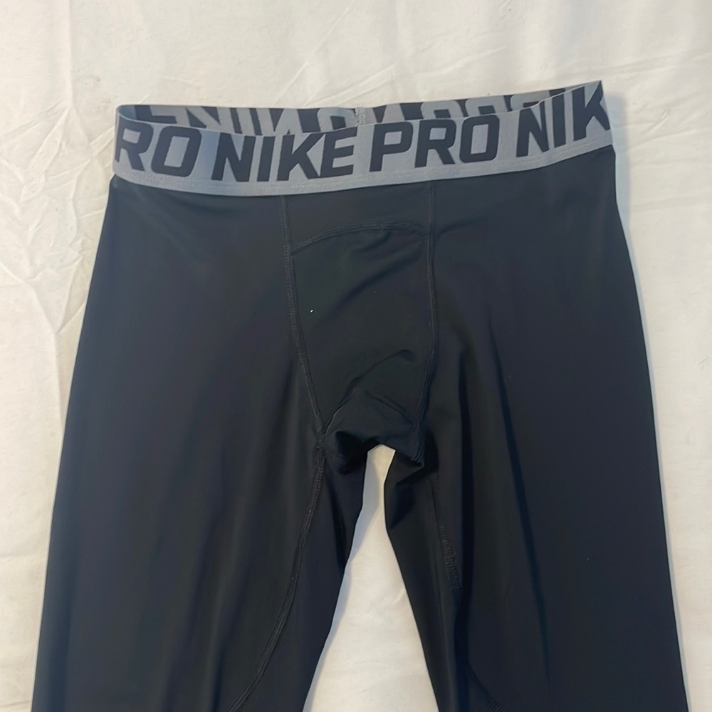 Nike pro Boys black underpants leggings youth boys size large